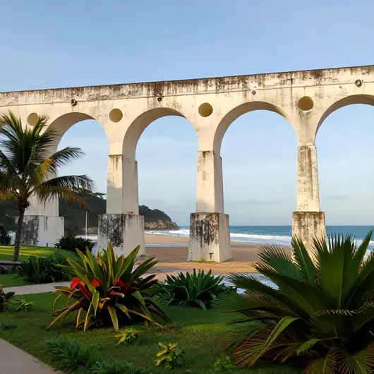 Descubra os Arcos do Canal